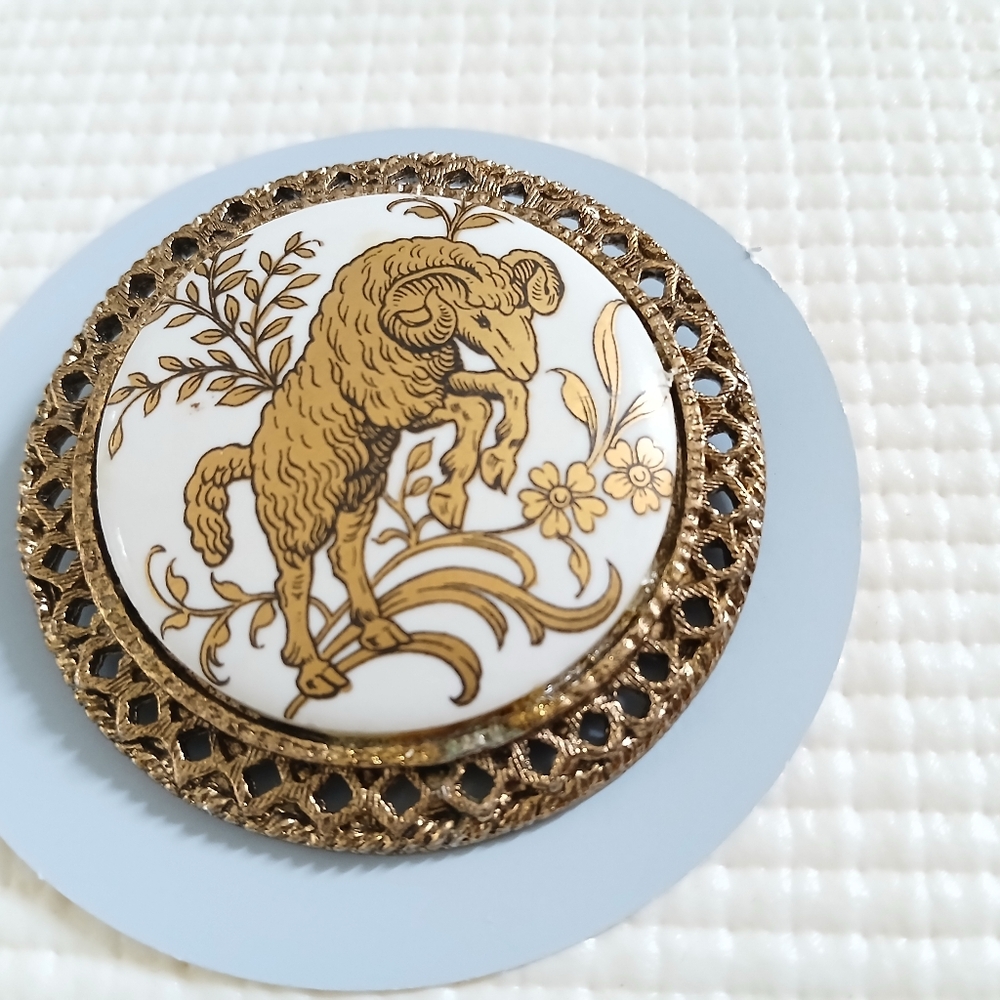 Vintage Porcelain Ram/ Taurus Brooch/ pendant,gold tone, 2 1/4, large, mint